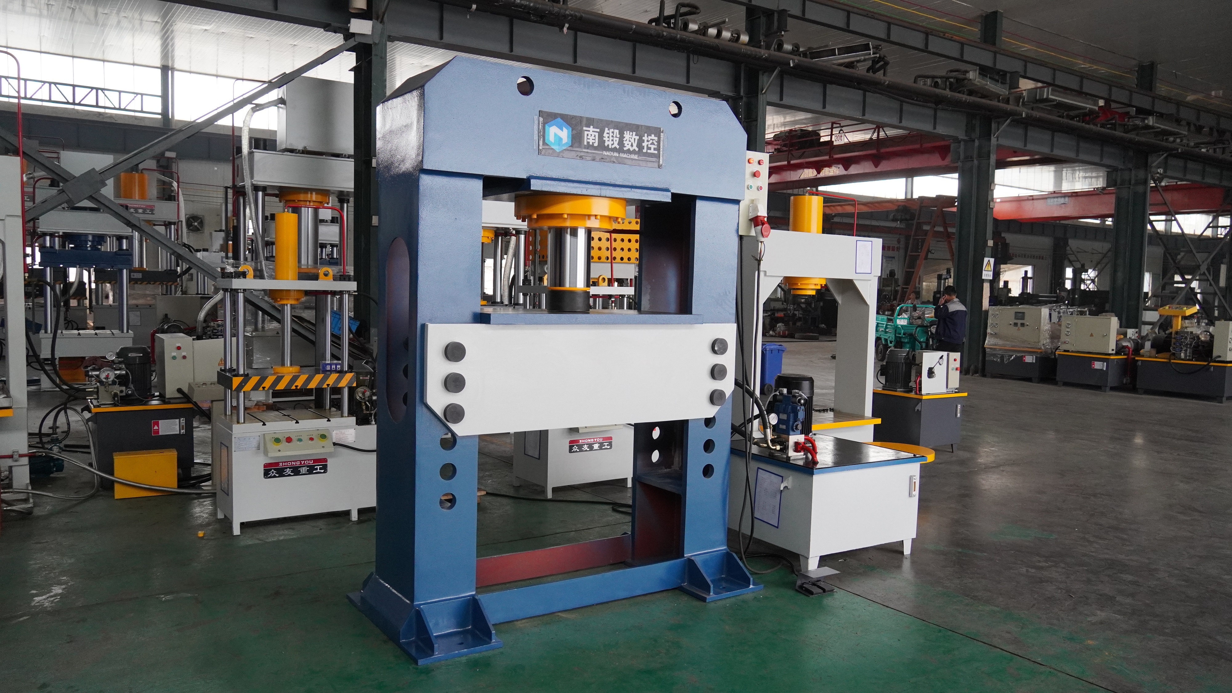 What is a Gantry Frame Hydraulic Press