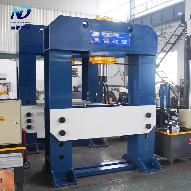 H frame hydraulic press 200 ton for gantry straightening